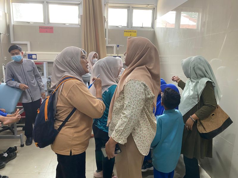 7 Siswa SD di Bengkulu Dilarikan ke IGD Usai Santap MBG, Guru Cium Bau Tak Sedap