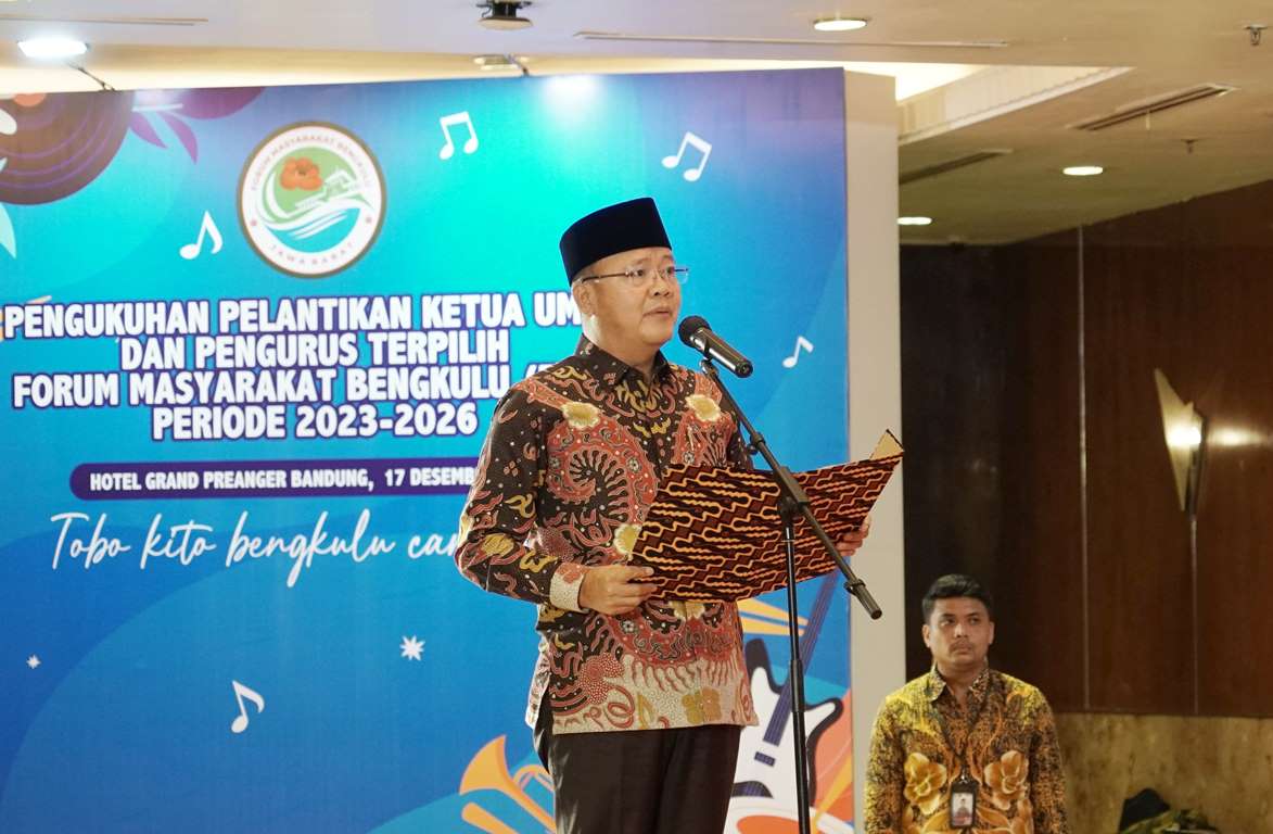 Gubernur Rohidin Kukuhkan Forum Masyarakat Bengkulu di Tanah Sunda
