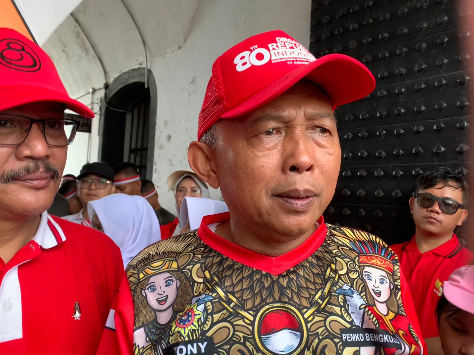 Target Terlampaui! Penanaman Kelapa di Pantai Panjang Tembus 15 Ribu Bibit