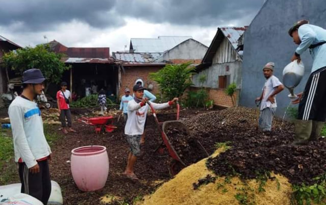 Begini Cara Mengolah Kulit Kolang kaling Menjadi Pupuk Organik Cair 