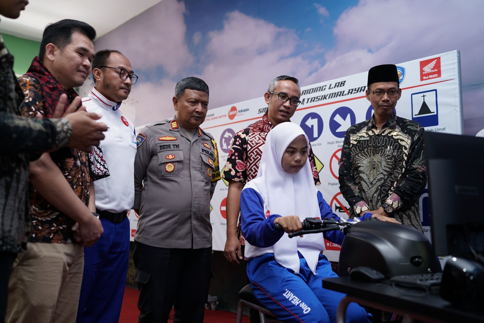 Safety Riding Lab Astra Honda Kini Hadir di Tasikmalaya, Perluas Komitmen Keselamatan Berkendara