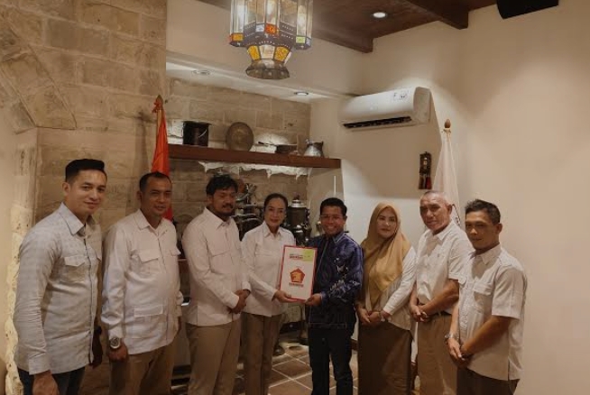 Partai Gerindra dan Perindo Resmi Usung Kopli Ansori - Roiyana Maju Pilkada Lebong