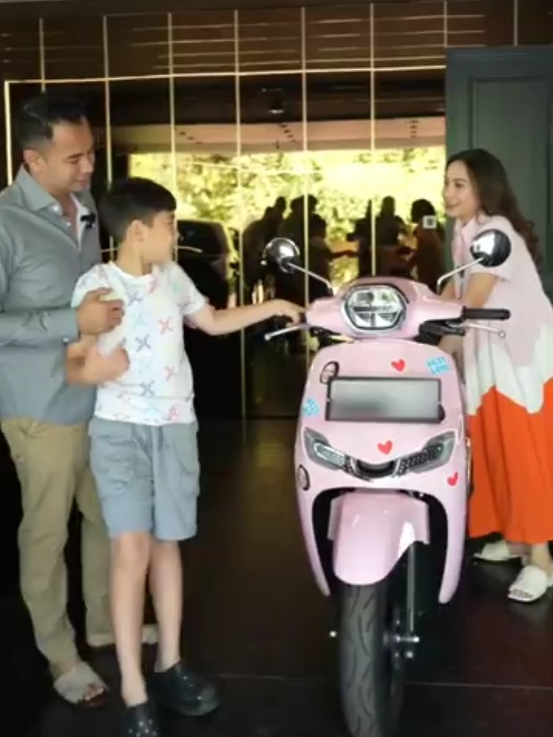 Motor Honda Stylo 160 Hadiah Ulang Tahun Raffi Ahmad untuk Nagita Slavina, Intip Spesifikasi dan Harganya