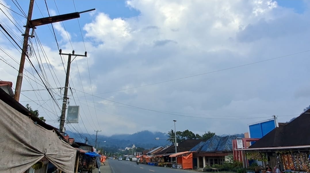 BMKG Prakirakan Hari Ini 20 Kota di Indonesia Hujan Ringan hingga Sedang, Termasuk Bengkulu