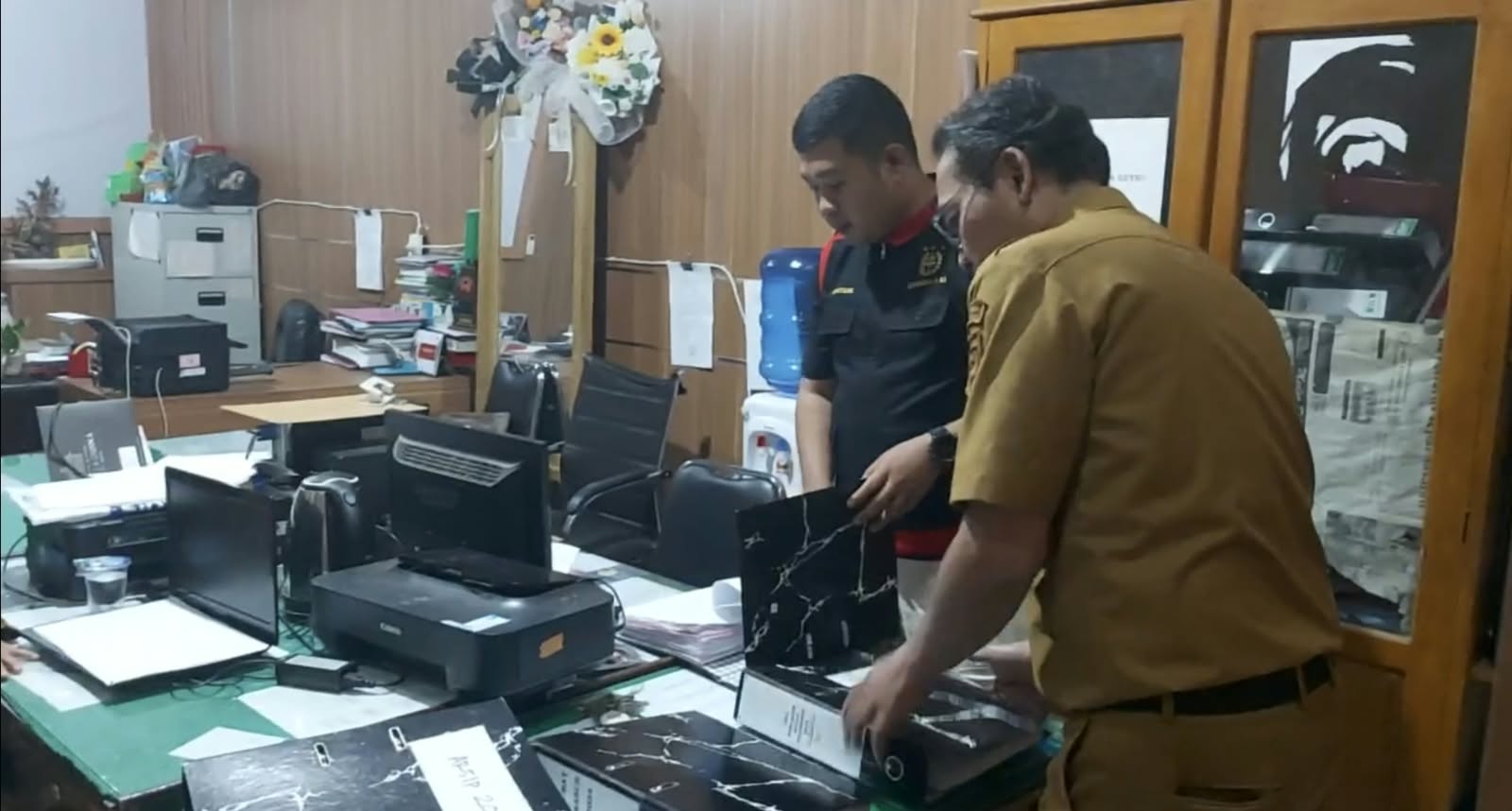 Usai Geledah Perumda Ratu Samban, Kejari Bengkulu Utara Sisir Sekretariat DPRD