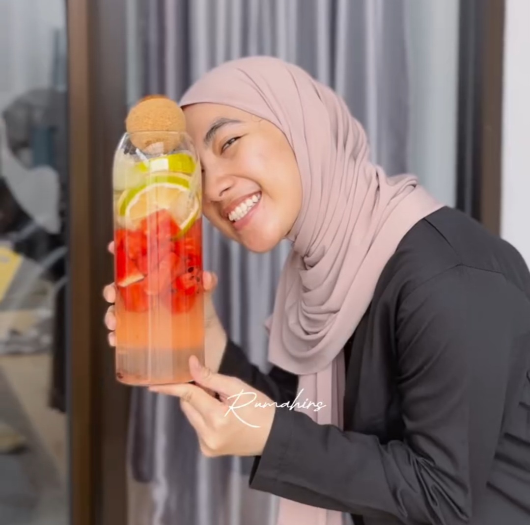 4 Manfaat Menakjubkan Infus Water untuk Kesehatan Tubuh Anda