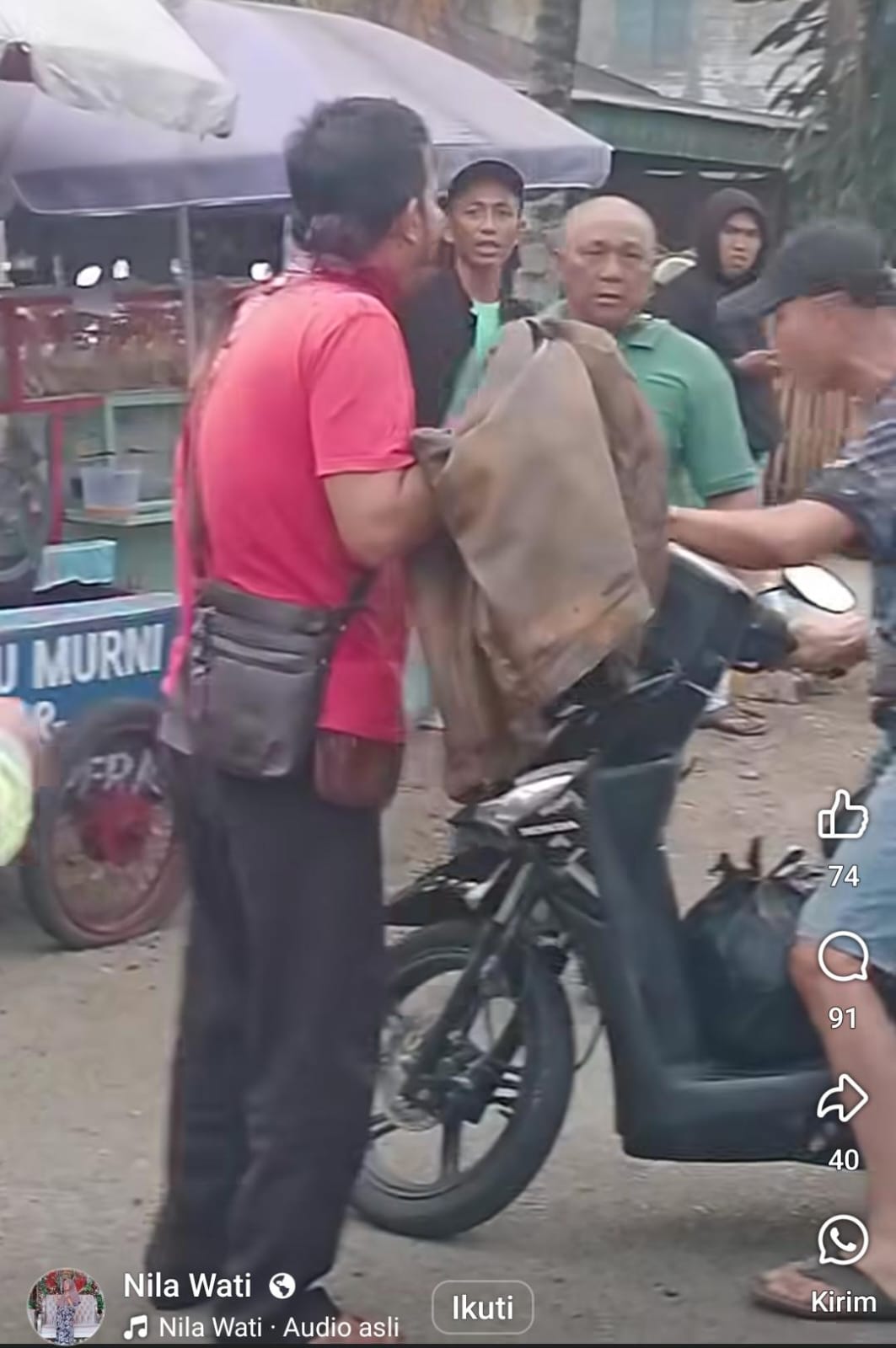 Serangan Brutal di Pagi Hari, Pedagang Kopi Luka Parah Dibacok OTK