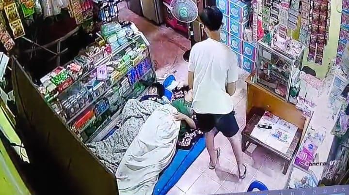 Curi Uang dan Ponsel di Warung Manisan Bengkulu, Aksi Pelaku Terekam CCTV dan Kini Diamankan Polisi