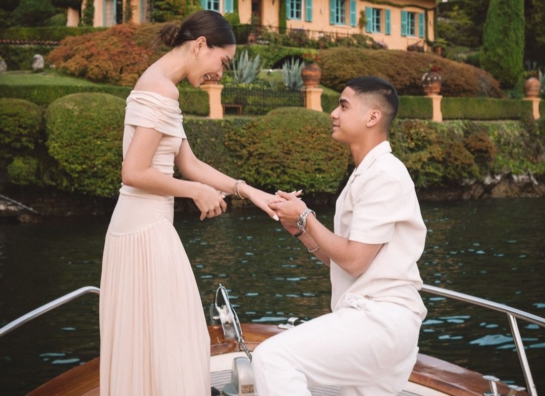 Al Ghazali Melamar Alyssa Daguise dengan Romantis di Danau Como, Italia