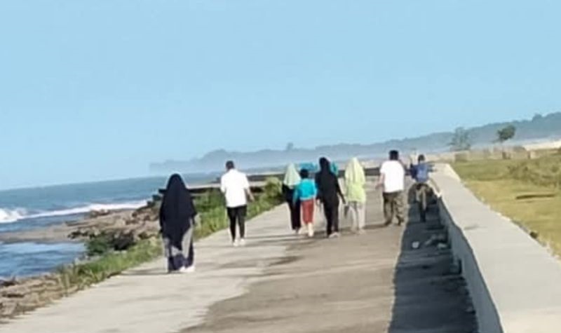 Dana Desa 2025 Fokus Bangun Jalan ke Pantai Abrasi, Dorong Wisata Jadi Penggerak Ekonomi Warga