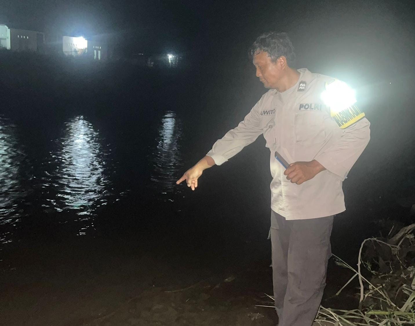 Kakek 72 Tahun Ditemukan Tak Bernyawa Setelah Mencari Keong di Sungai