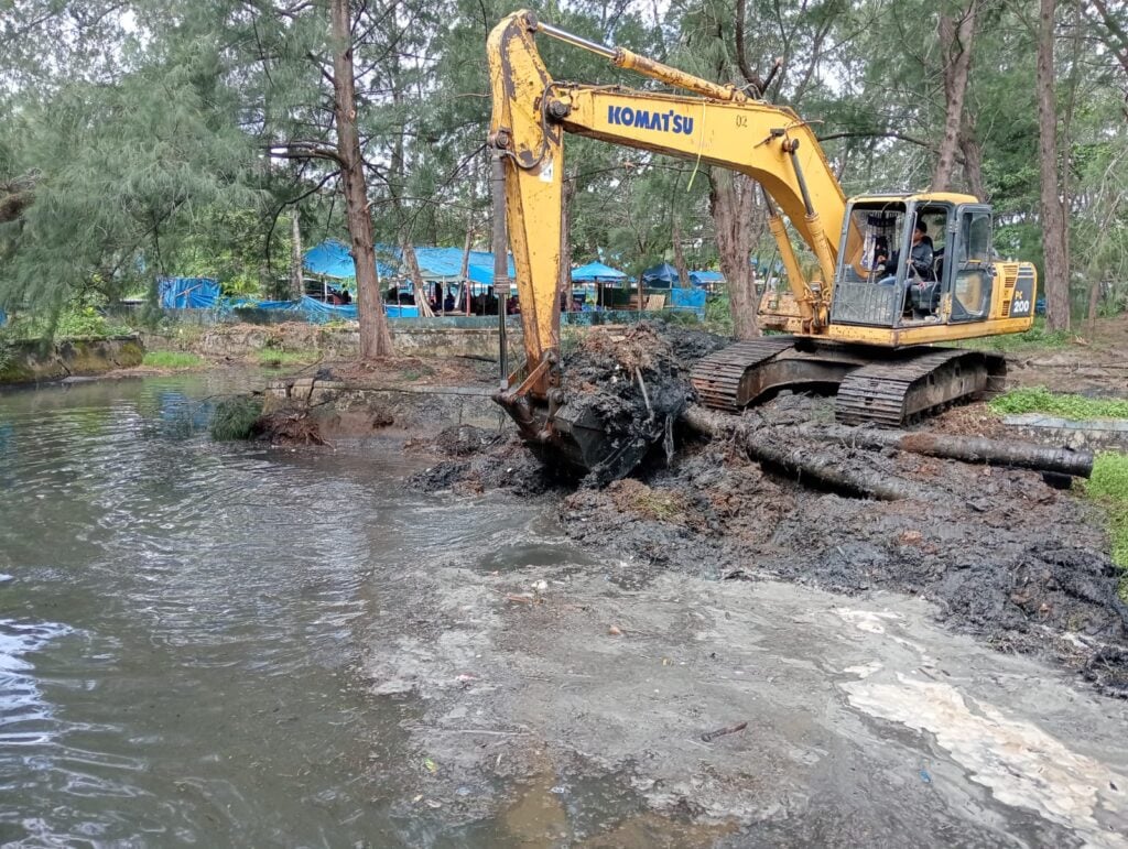 Gebrakan Wali Kota Dedy, Pantai Panjang Bengkulu Makin Bersih dan Menarik Wisatawan