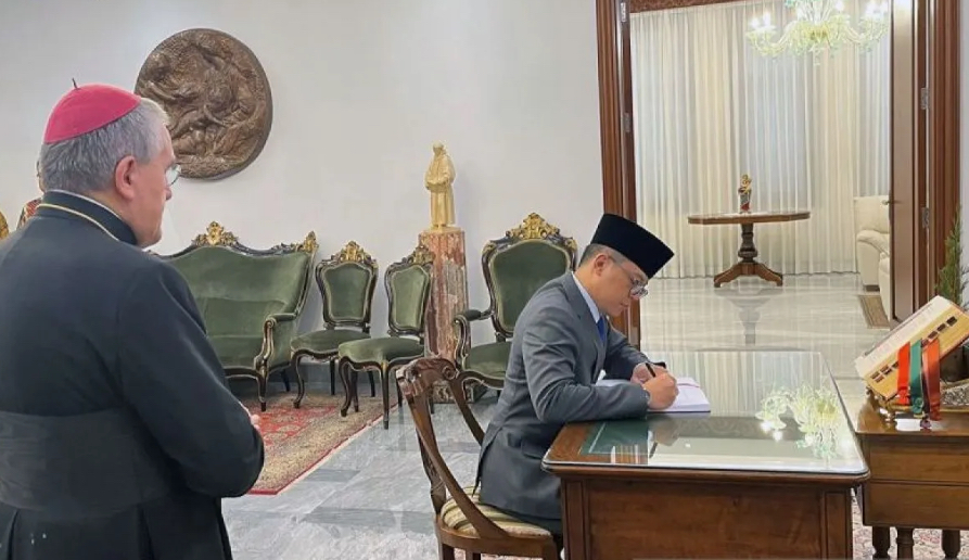 Prabowo Utus Jokowi dan Tokoh Nasional Hadiri Pemakaman Paus Fransiskus di Vatikan