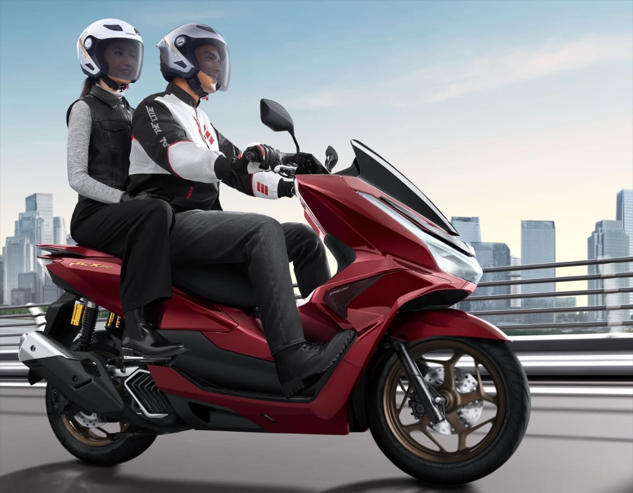 Astra Motor Bengkulu Bagikan Tips #Cari_Aman Saat Berboncengan