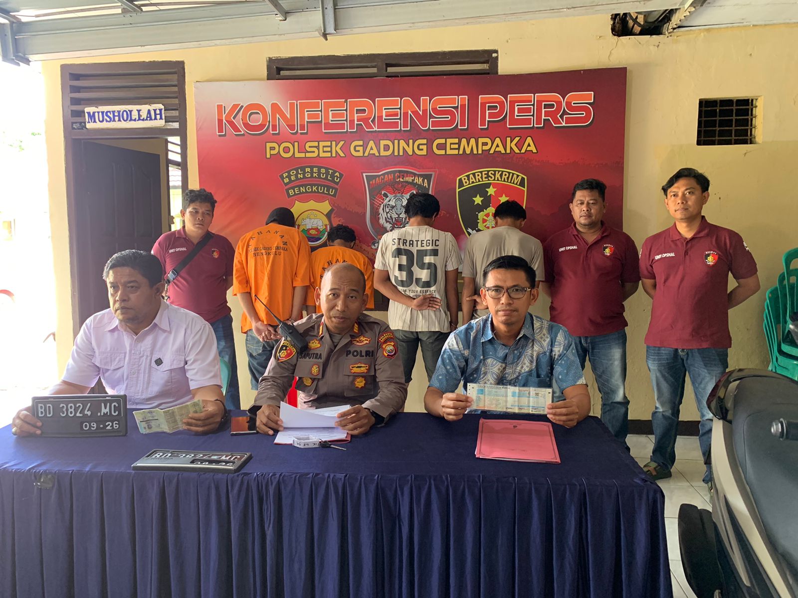 Tersinggung Nyaris Diserempet, Tiga Pemuda di Bengkulu Keroyok Warga hingga Luka