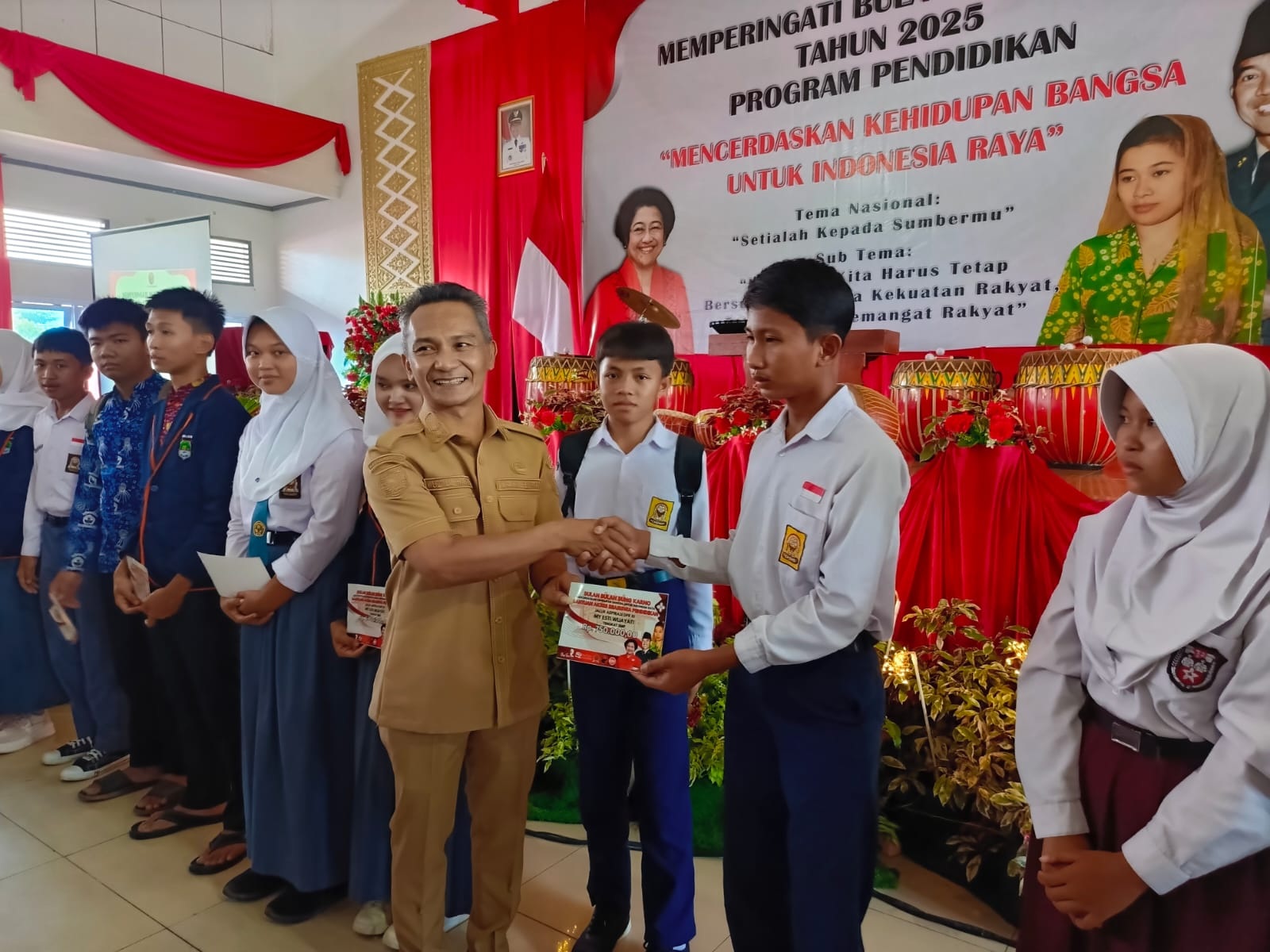 593 Pelajar Kaur Dapat Beasiswa PIP, Wujud Nyata Perjuangan Cerdaskan Bangsa