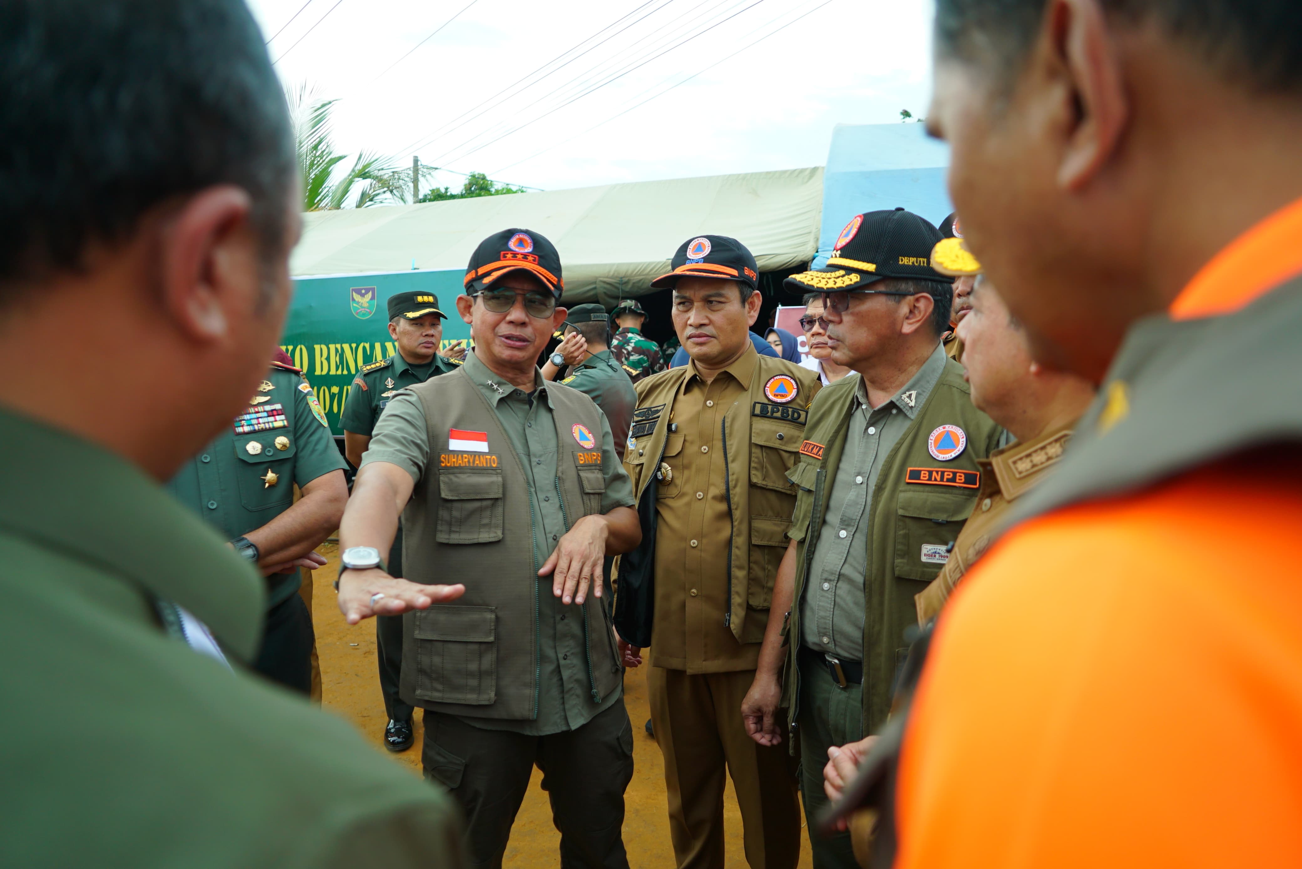 Presiden Kirim Instruksi Khusus, Kepala BNPB Tinjau Bengkulu Pasca Gempa