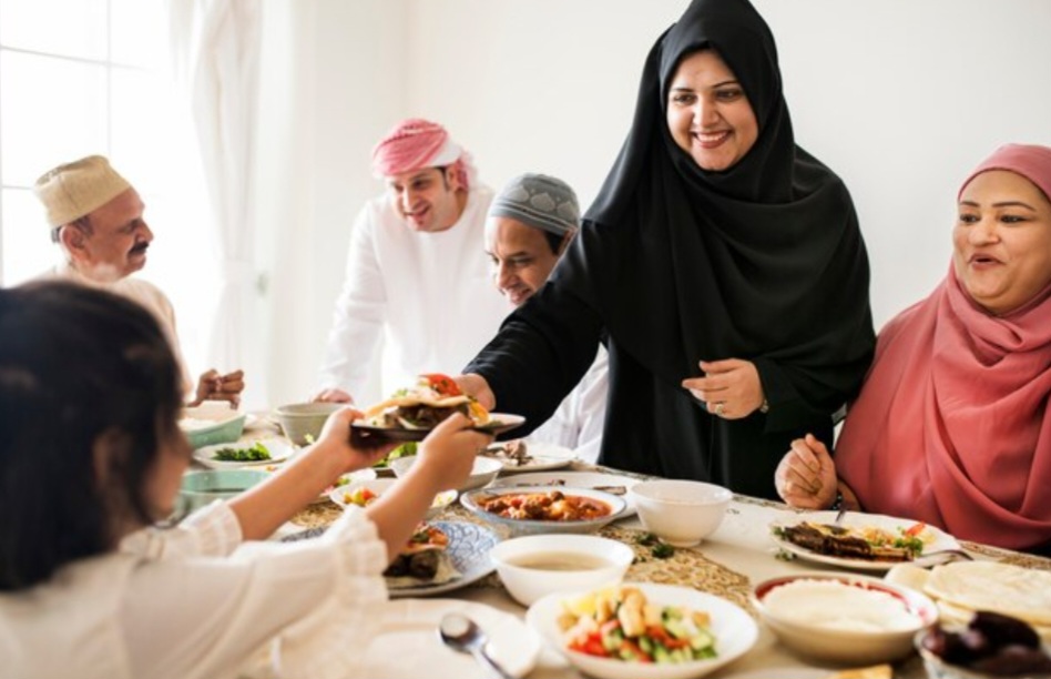 Jangan Sampai Boncos! Ini Tips Bukber Tetap Bahagia Tanpa Buat Kantong Bolong