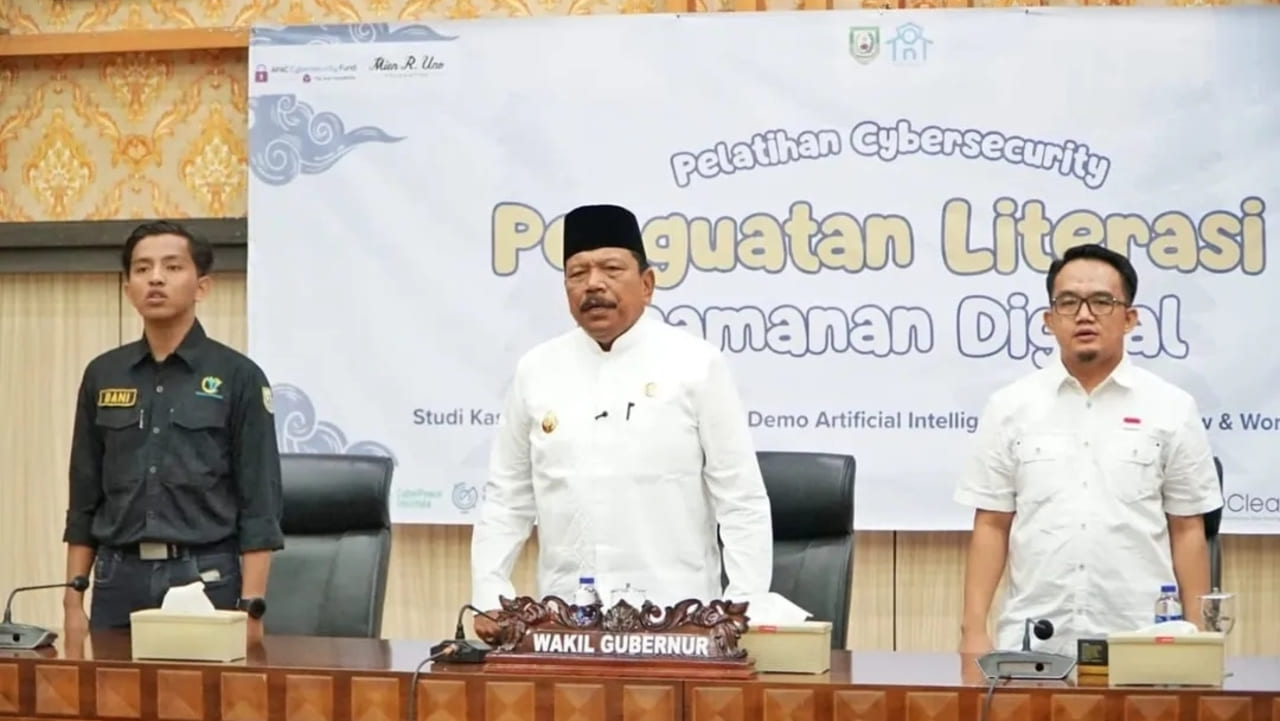 Wagub Mian Buka Pelatihan Cybersecurity, Dorong Penguatan Literasi Keamanan Digital dan Ekonomi Lokal
