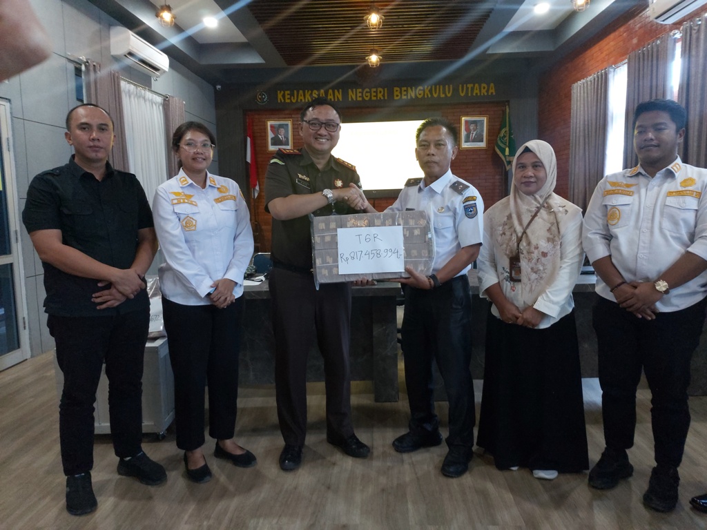 TGR dan Pajak Tertagih, Kejari Bengkulu Utara Kembalikan Rp1,3 Miliar ke Kas Daerah