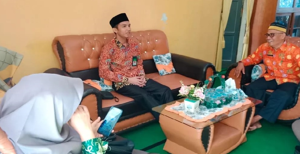 45 Guru Honor  Madrasah Akan Diberhentikan, Kakan Kemenag Bilang Begini 