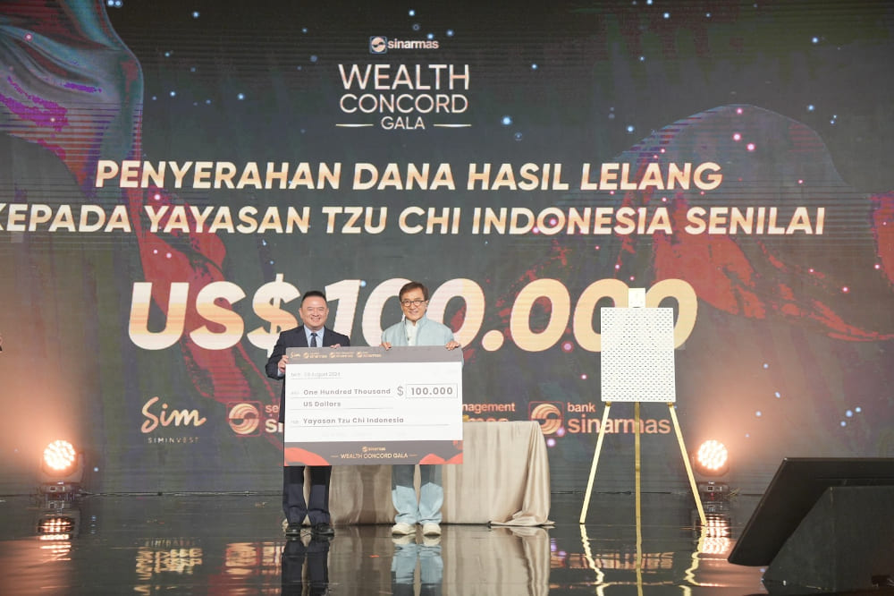 Eksklusif! Momen Jackie Chan Hadir di Indonesia Temui Nasabah Sinarmas Wealth Concord Gala