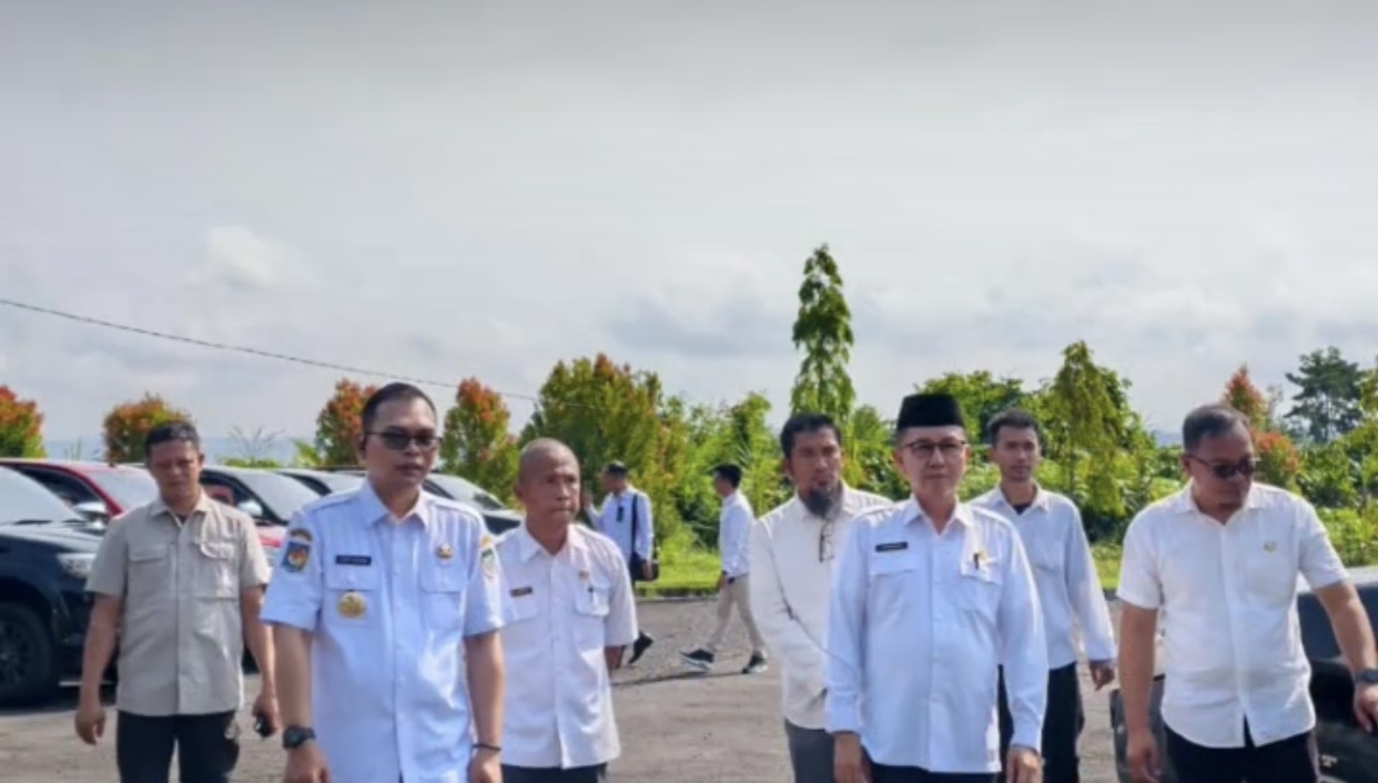 3 Mobil Mewah Siap Antar Tamu Resmi ke Seluma, Ini Langkah Bupati Teddy