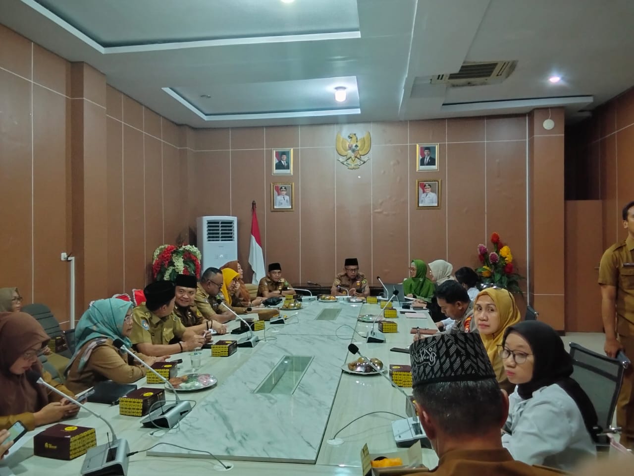 Tim Setneg dan Pemkot Bengkulu Lakukan Rapat Persiapan untuk Program Makan Bergizi Gratis