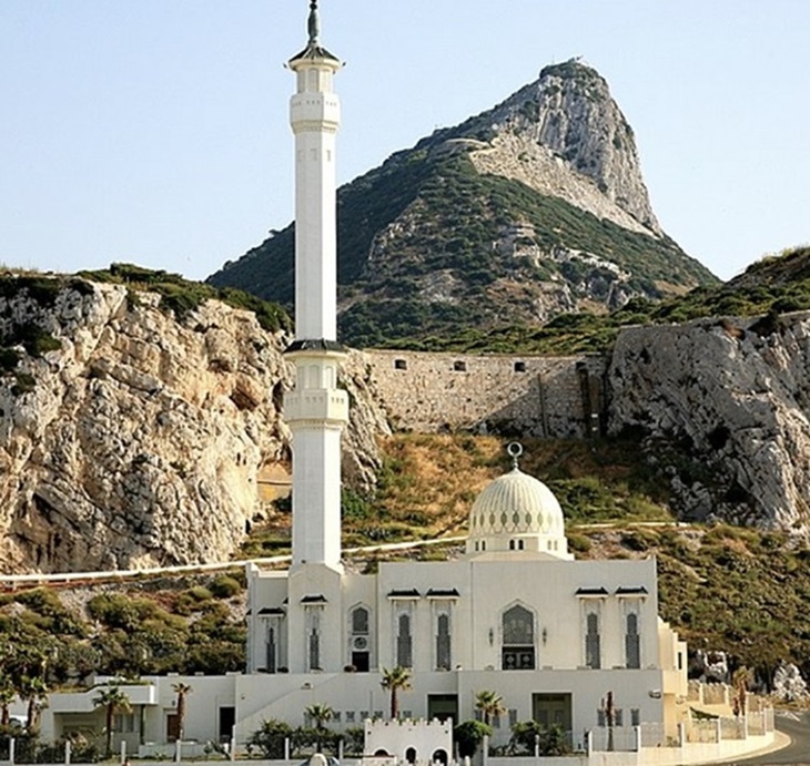 Ramadhan Tiba, 7 Masjid Raja Fahd yang Paling Ramai Jamaah Tersebar di Afrika, Eropa, hingga Benua Amerika