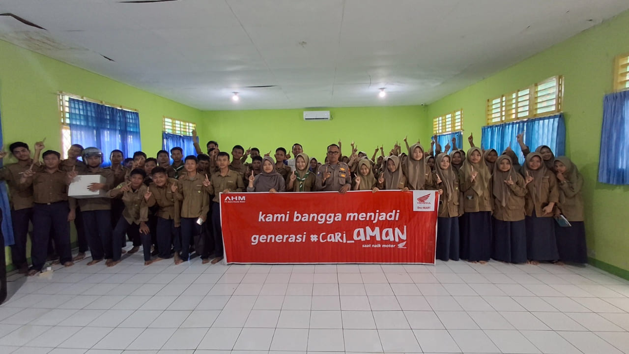Pelopor Keselamatan Berkendara, Astra Motor Bengkulu Edukasi Safety Riding di SMA Muhammadiyah 4 Kota Bengkulu