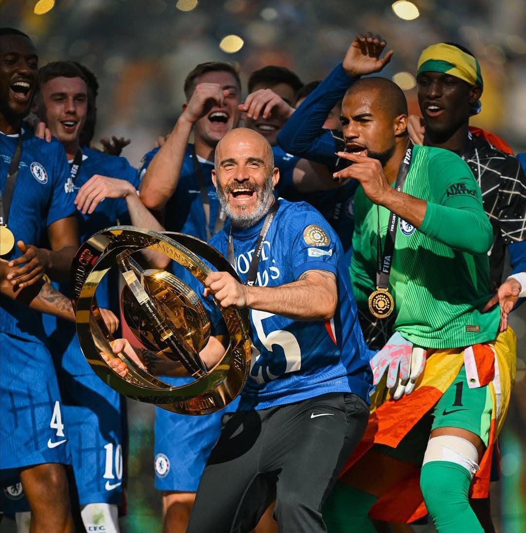 Jadi Raja Dunia Baru, Chelsea Angkat Trofi Piala Dunia Antarklub Usai Cukur PSG 3-0