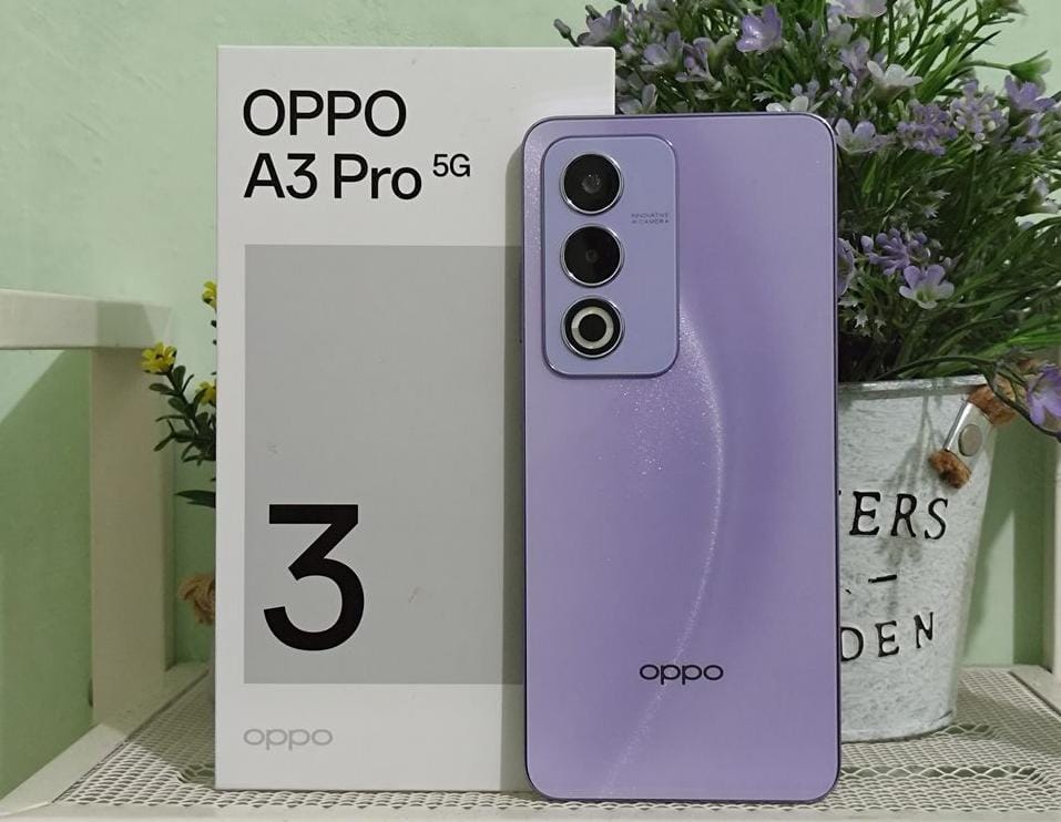 Gabungkan Elegansi dan Daya Tahan, Oppo A3 Pro Bawa Perlindungan Setara Militer