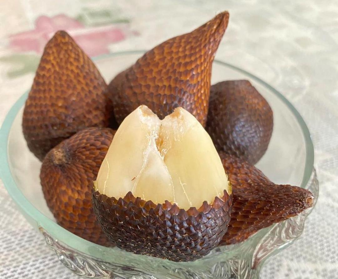 9 Manfaat Mengonsumsi Buah Salak yang Baik untuk Kesehatan