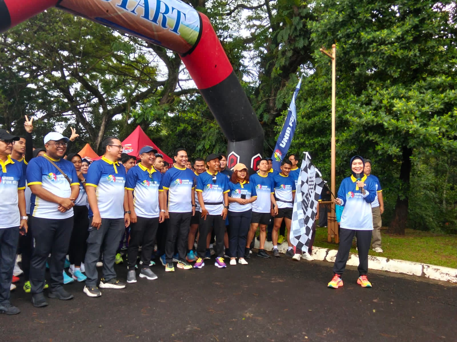 Fun Run UNIB 2025 Meriah! Ratusan Peserta Satukan Semangat Sehat dan Kebersamaan di Kampus Unib