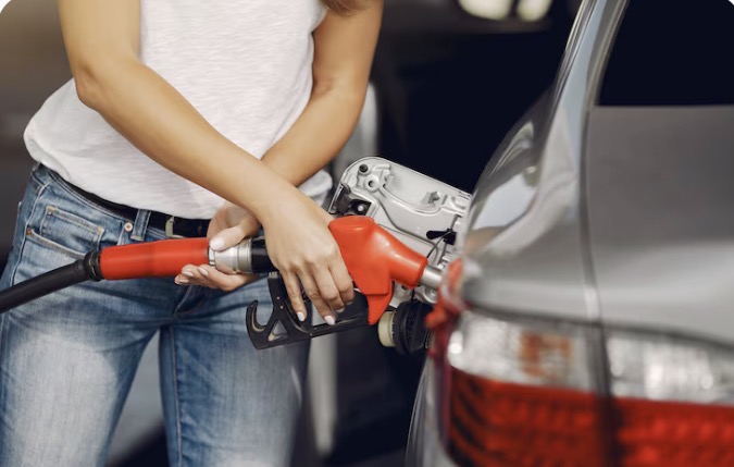 Tak Perlu Cara Rumit, Ini 4 Tips agar Mobil Lebih Irit BBM
