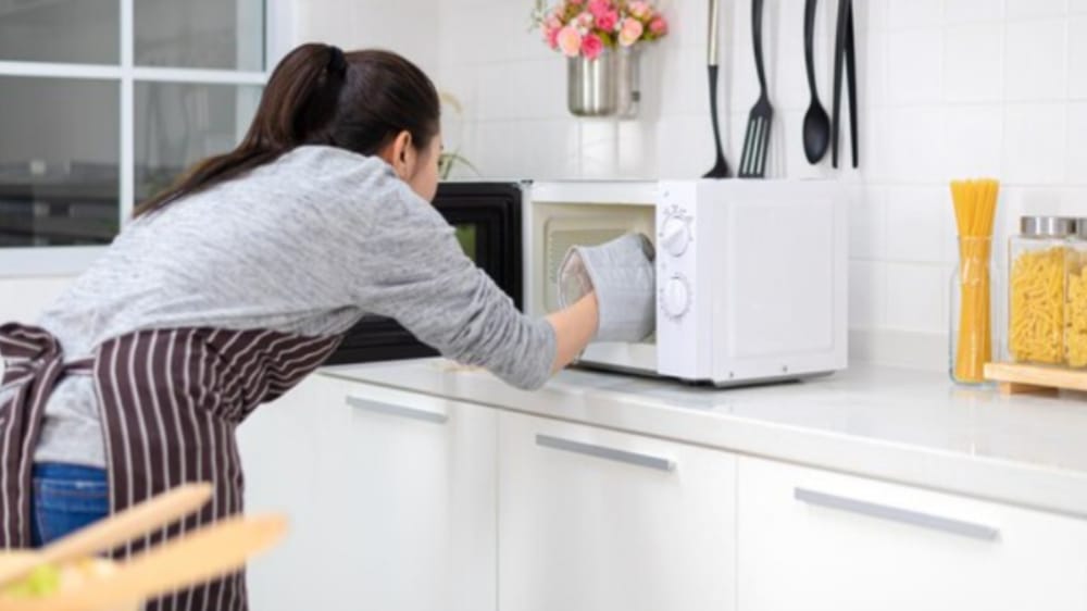 Perhatian! Beberapa Bahan Dapur dan Alat Masak Ini Bisa Meledak, Jangan Masuk Oven 