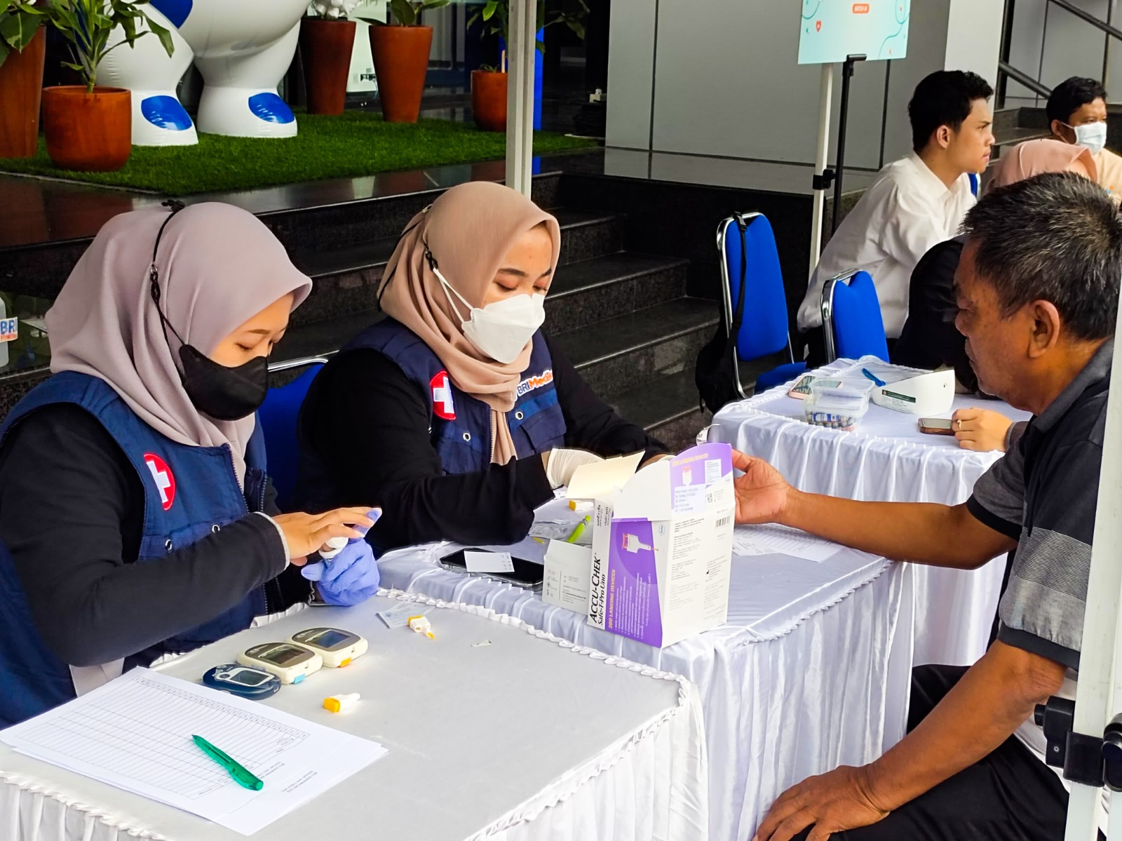 Tingkatkan Kualitas Hidup Masyarakat, BRI Peduli Pemeriksaan Kesehatan Gratis di 52 Titik di Seluruh Indonesia