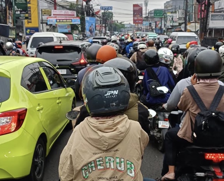 Dampak Kemacetan bagi Motor, Nomor 1 Bisa Bikin Mesin Overheat