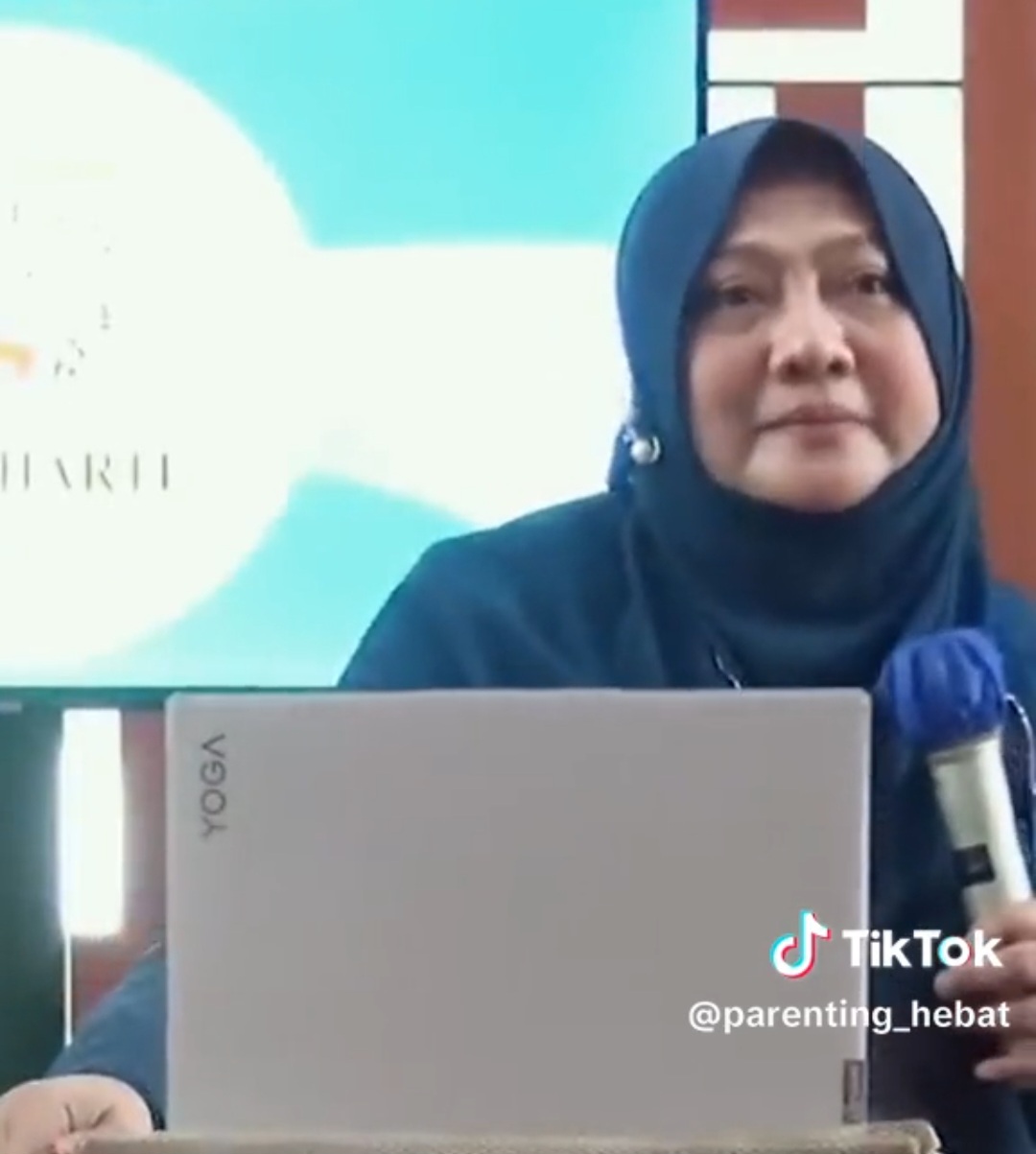 Pilih Ibu Rumah Tangga Atau Wanita Karier, Ini Penjelasan Dokter Aisah Dahlan 