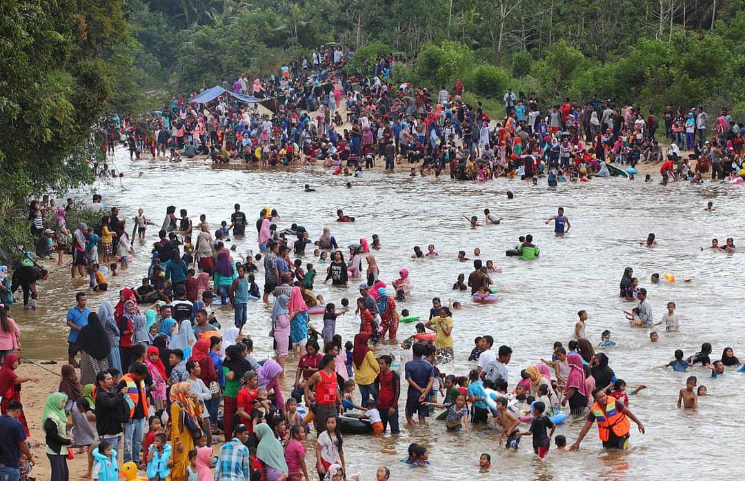 Mandi Balimau, Tradisi Bersih Diri Jelang Bulan Ramadhan, Begini Asal Usul dan Maknanya