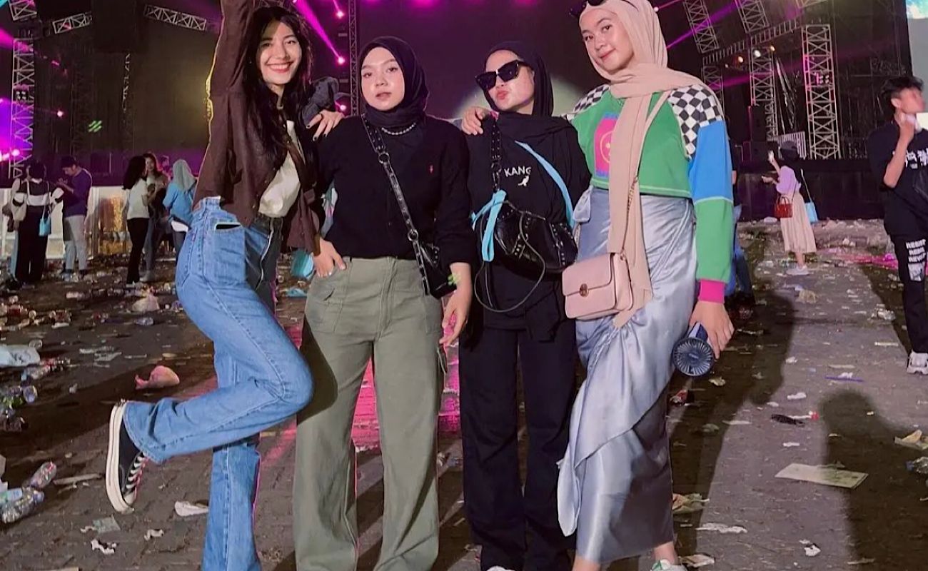Tips Outfit Kece Wanita Hijab untuk Pergi Konser: Tampil Memukau di Bawah Sorotan Panggung