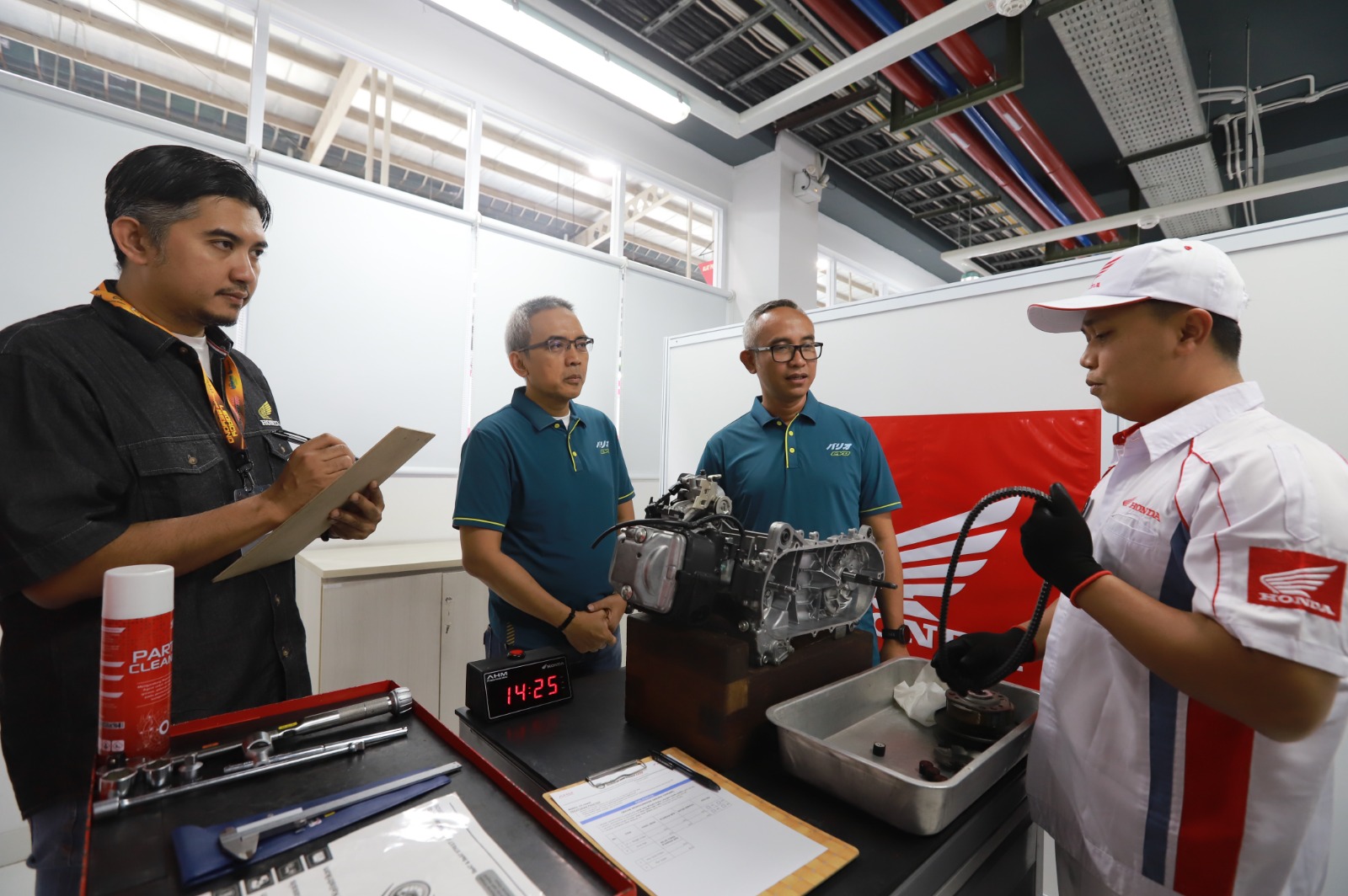 AHM Gelar Technical Skill Contest 2026, Lebih dari 12.000 Teknisi dan Service Advisor Ikut Seleksi
