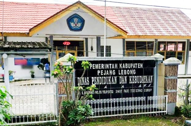 PPDB Serentak, Sekolah Melanggar Disanksi Administrasi 