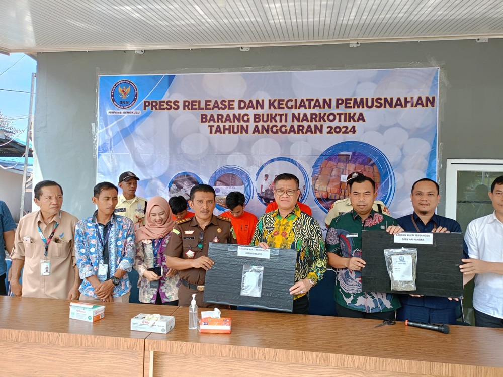 BNNP Bengkulu Musnahkan Ratusan Gram Ganja dan Sabu, Bukti Serius Perangi Narkoba