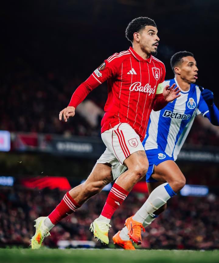 Nottingham Forest Tumbangkan Midtjylland Lewat Adu Penalti yang Menegangkan