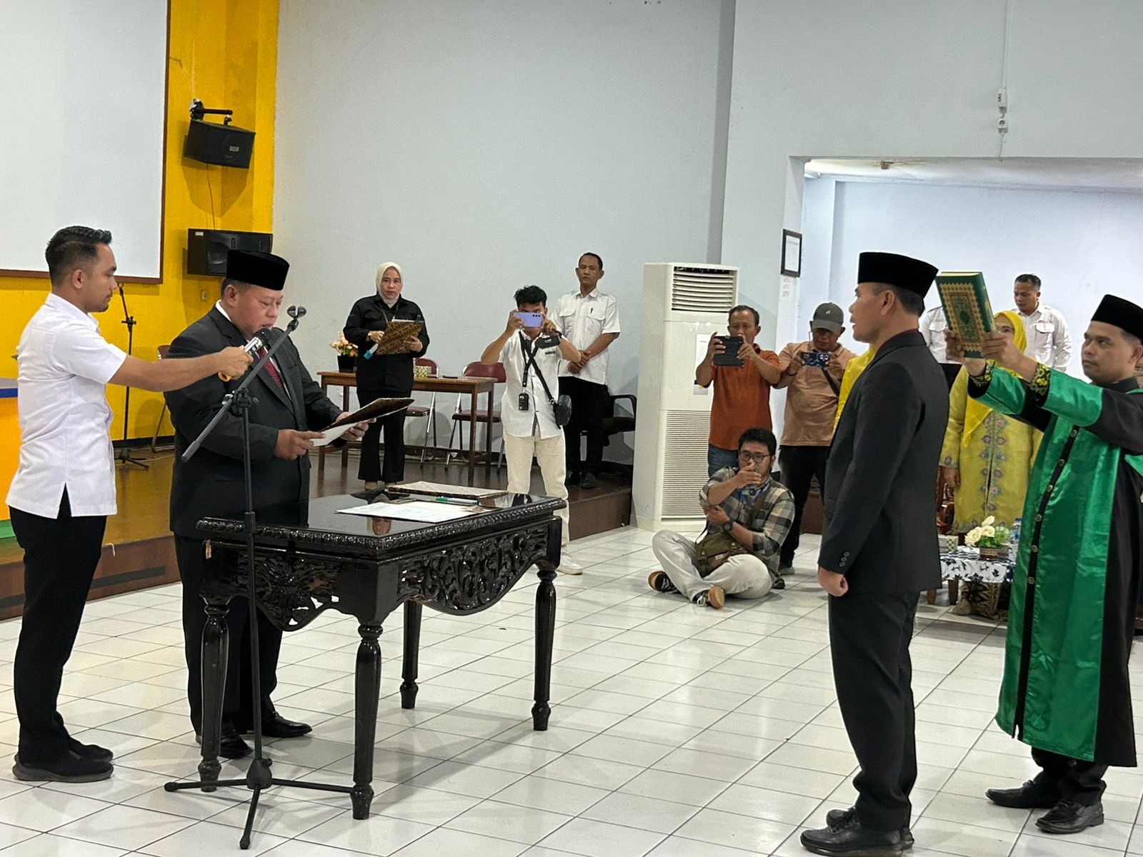 Marjohan Husein Resmi Dilantik Jadi Pejabat Sekda Mukomuko, Ini Harapan Bupati Choirul Huda