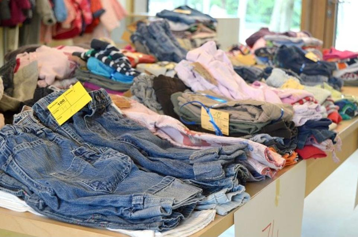 Kemenkop UKM Sebut Dampak Bisnis Thrifting Pakaian Bekas Impor, TPA Penuh Hingga Rugikan Negara