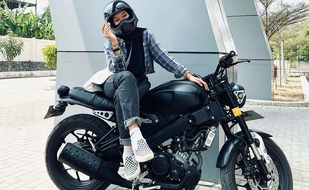 Wanita Bisa Pakai! Ini Motor Yamaha XSR 155 Tampilan Elegan dan Classic