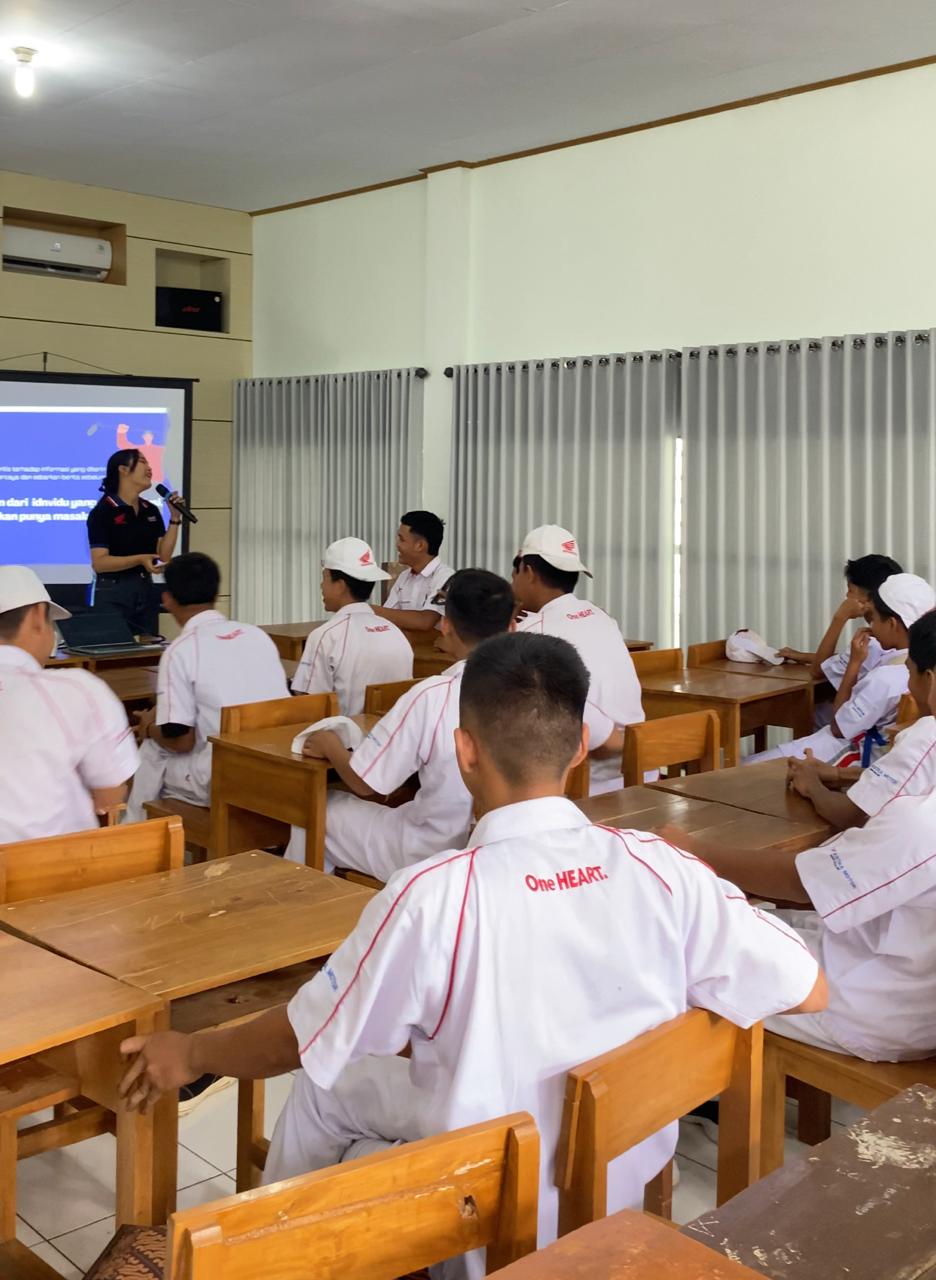 Program SMK Mitra Binaan AHM Cetak Lulusan Siap Kerja di Bengkulu