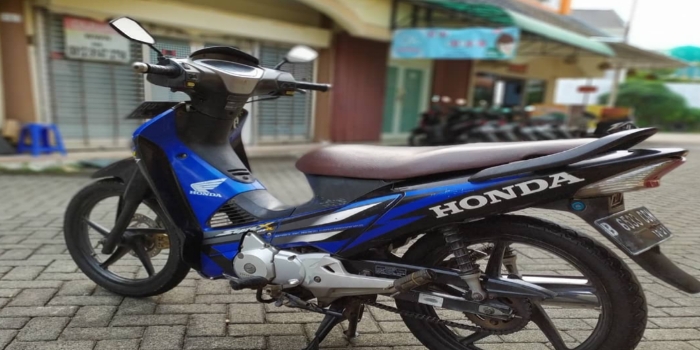 5 Sepeda Motor Bebek Honda yang Dikenal Awet dan Populer